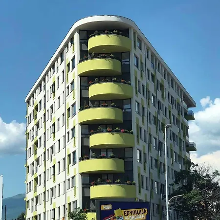Small 1br 1ba